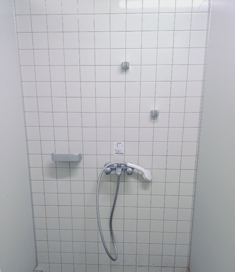 シャワー室①