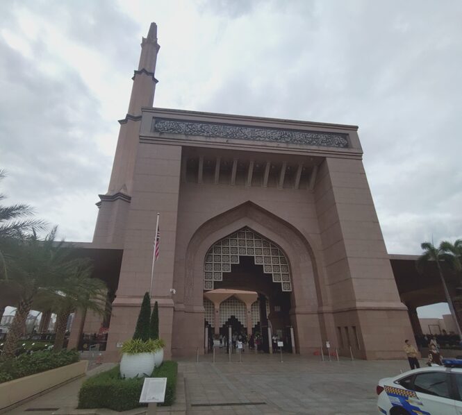 プトラモスクの門