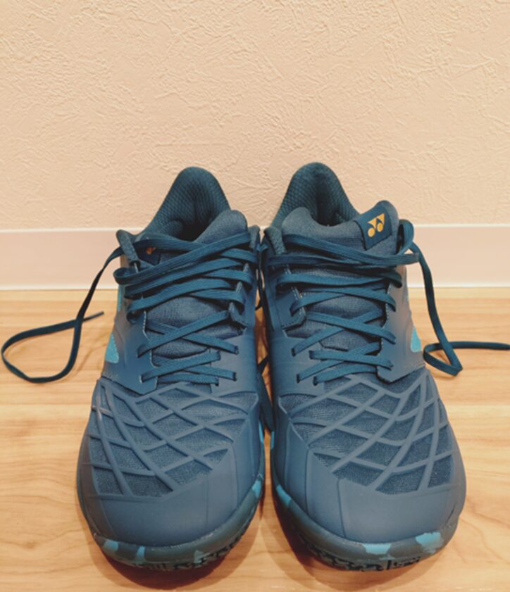 シューズ正面の写真