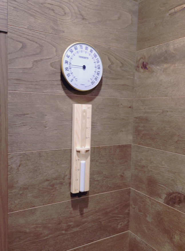 sauna-related decorations②